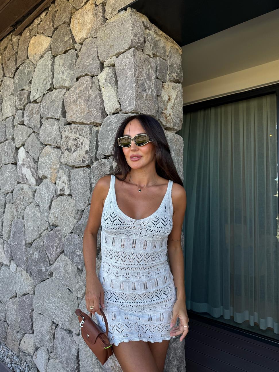 Beyaz V Yaka Triko Elbise