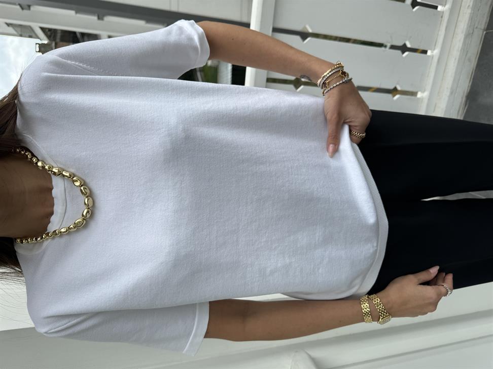 Beyaz Vaniza Örgü Triko