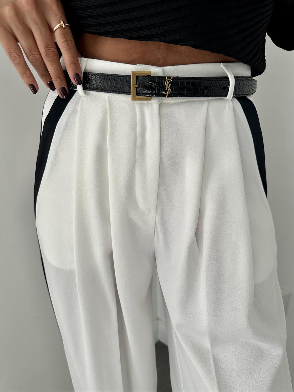 Beyaz Yanları Şerit Detay Palazzo