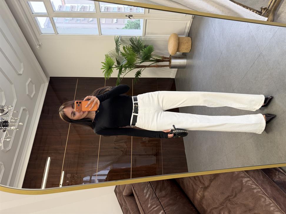 Beyaz Yüksek Bel Kemerli Wide Leg Pantolon