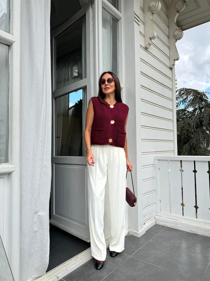 Bordo Bisiklet Yaka Cepli Düğmeli Triko Yelek