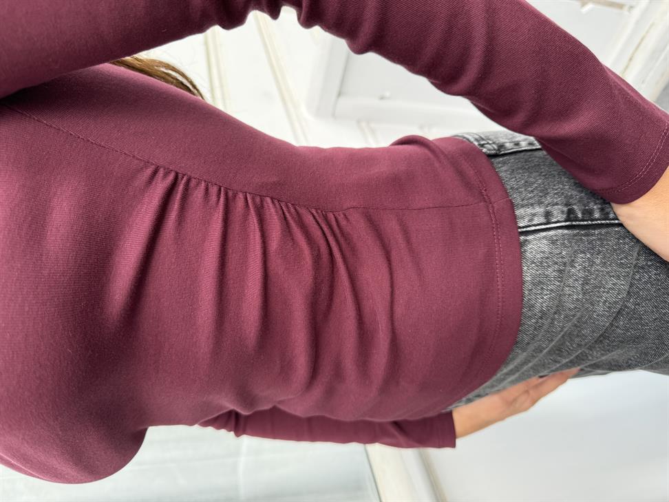 Bordo Büzgülü Kayık Yaka Bluz