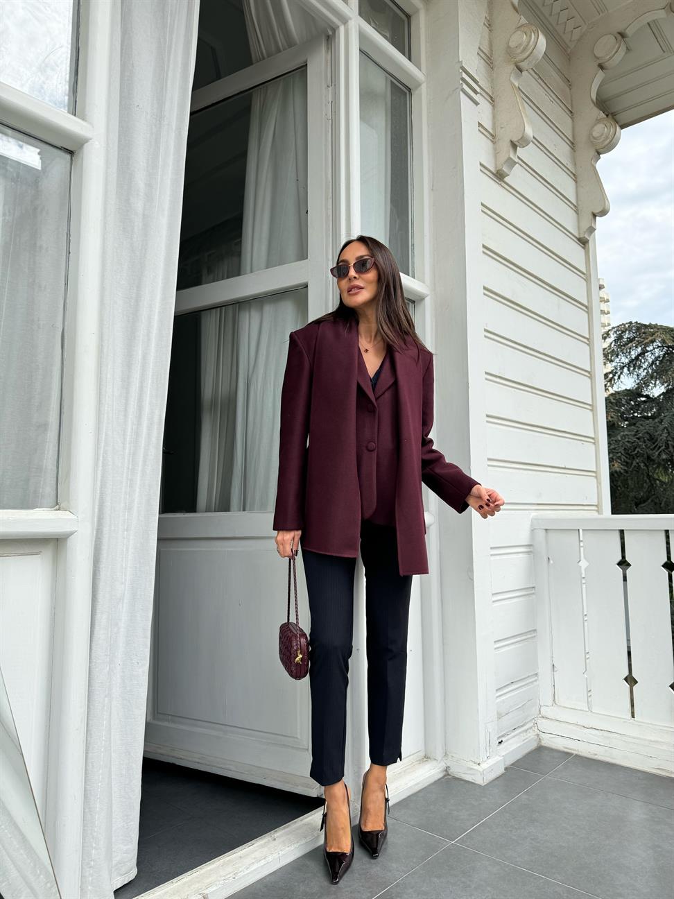 Bordo Kaşe Fular Detaylı Blazer