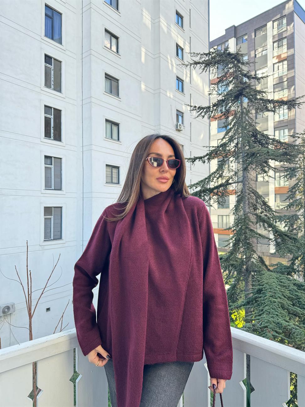 Bordo Şal Tasarımlı Kazak