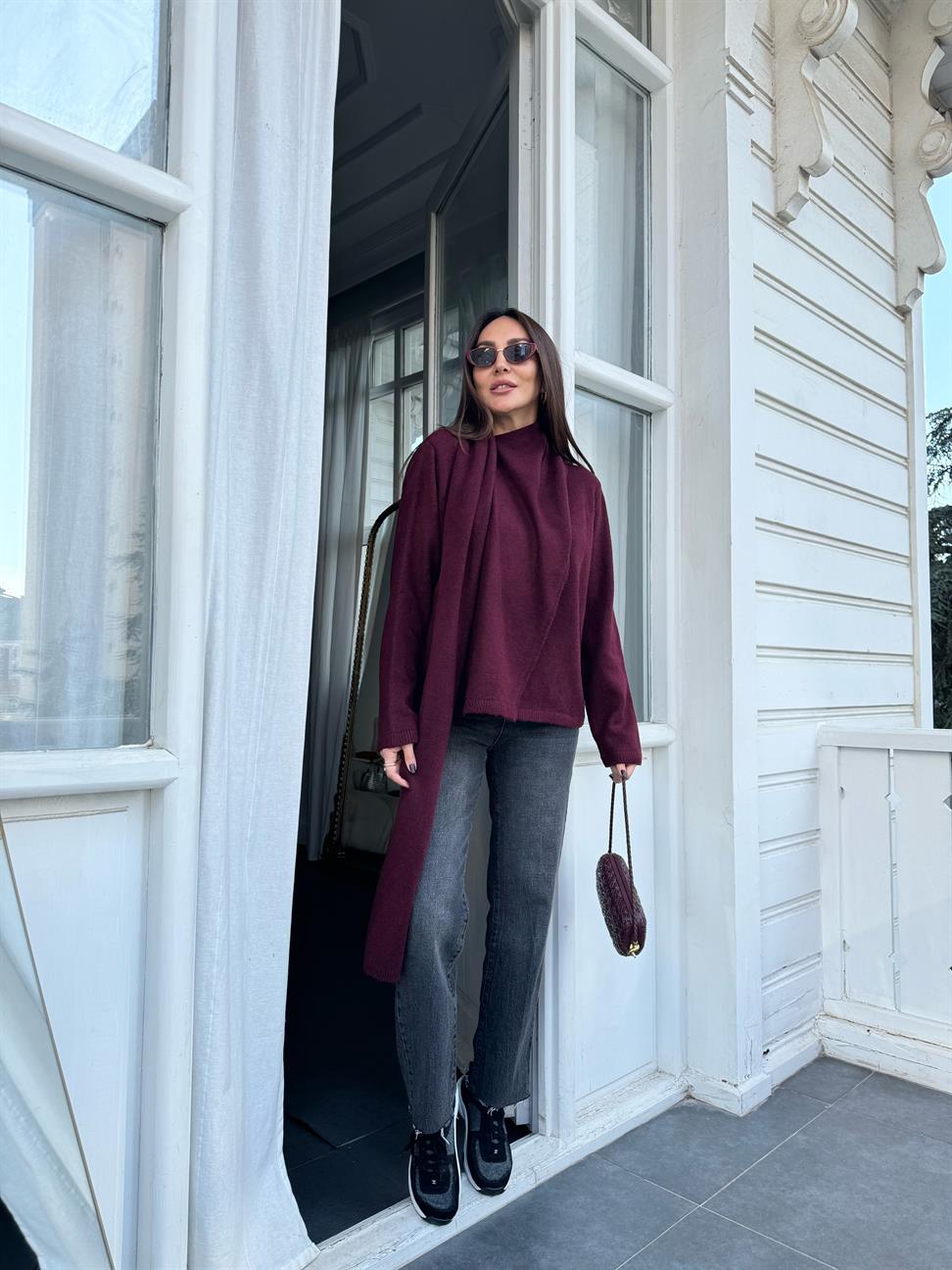 Bordo Şal Tasarımlı Kazak