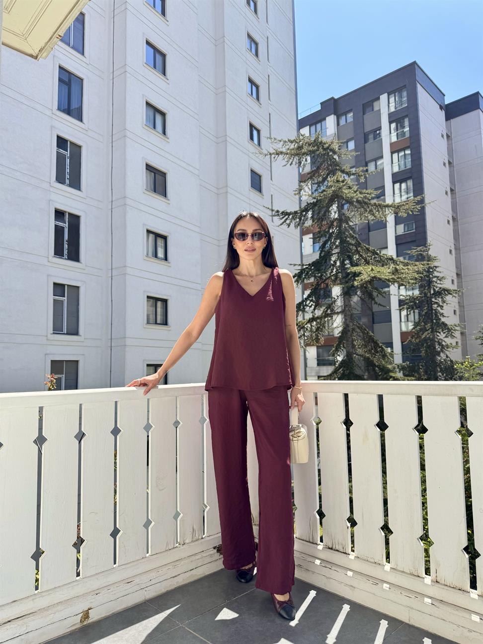 Bordo V Yakalı Kolsuz Bluz Pantolon Takım