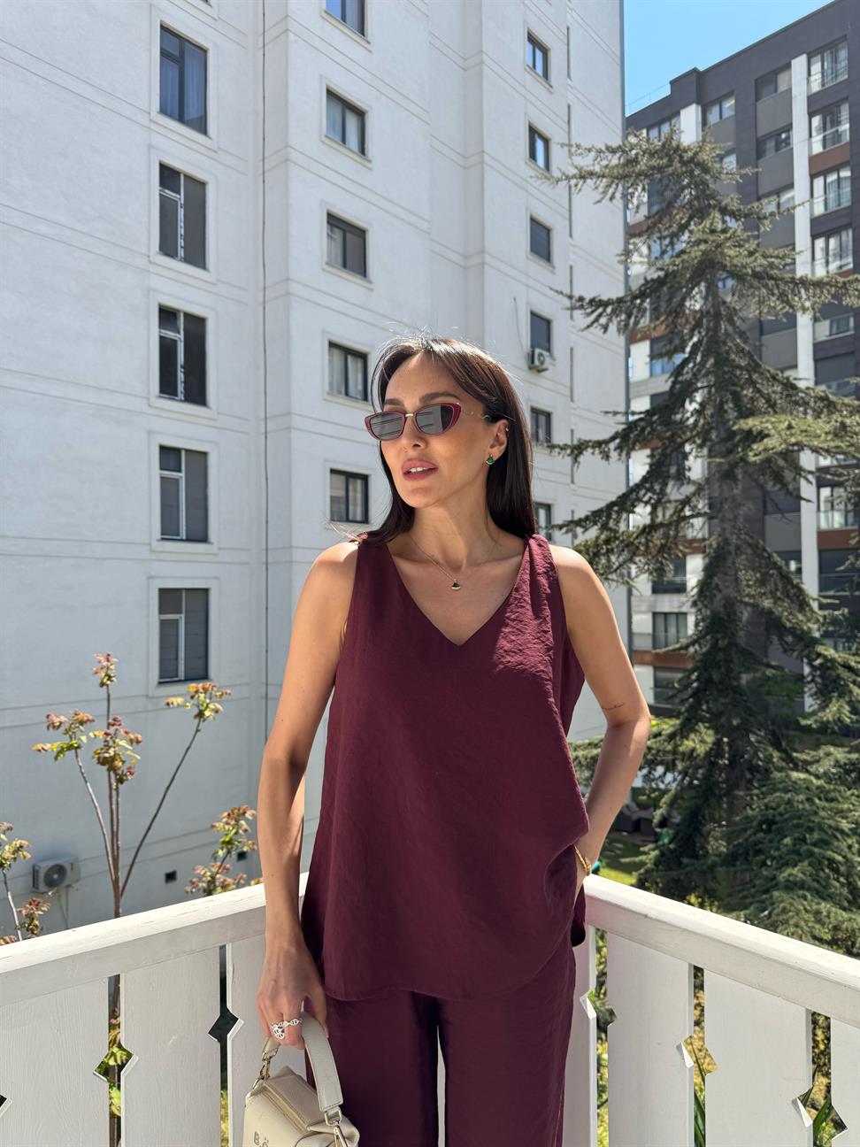 Bordo V Yakalı Kolsuz Bluz Pantolon Takım