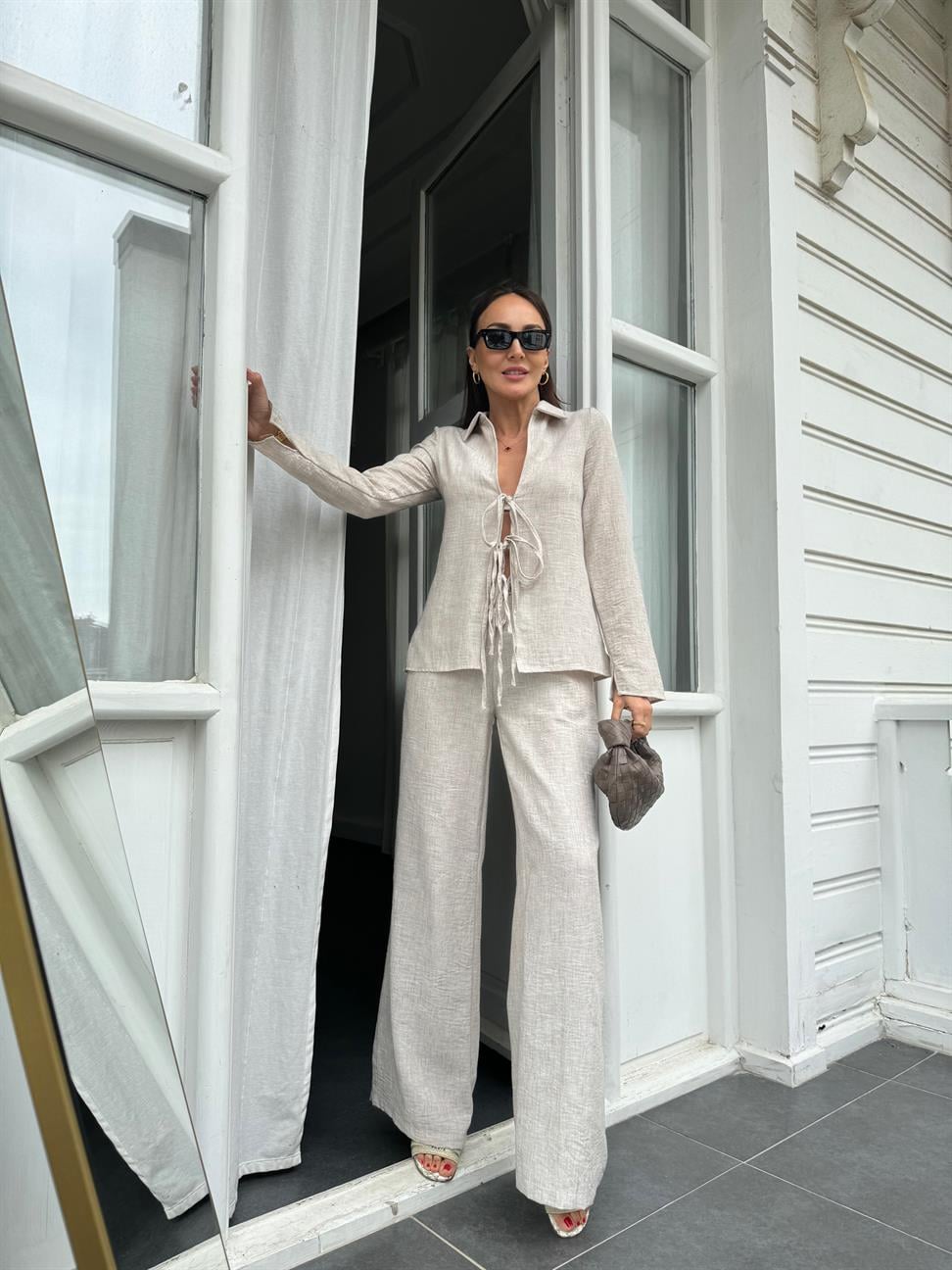 Ekru Bağlamalı Gömlek Takım