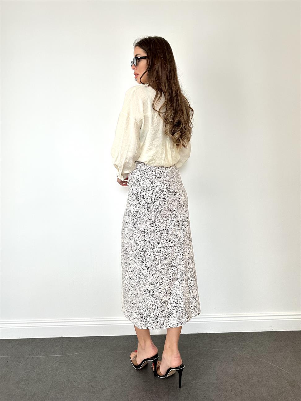 Ekru Benekli Midi Etek