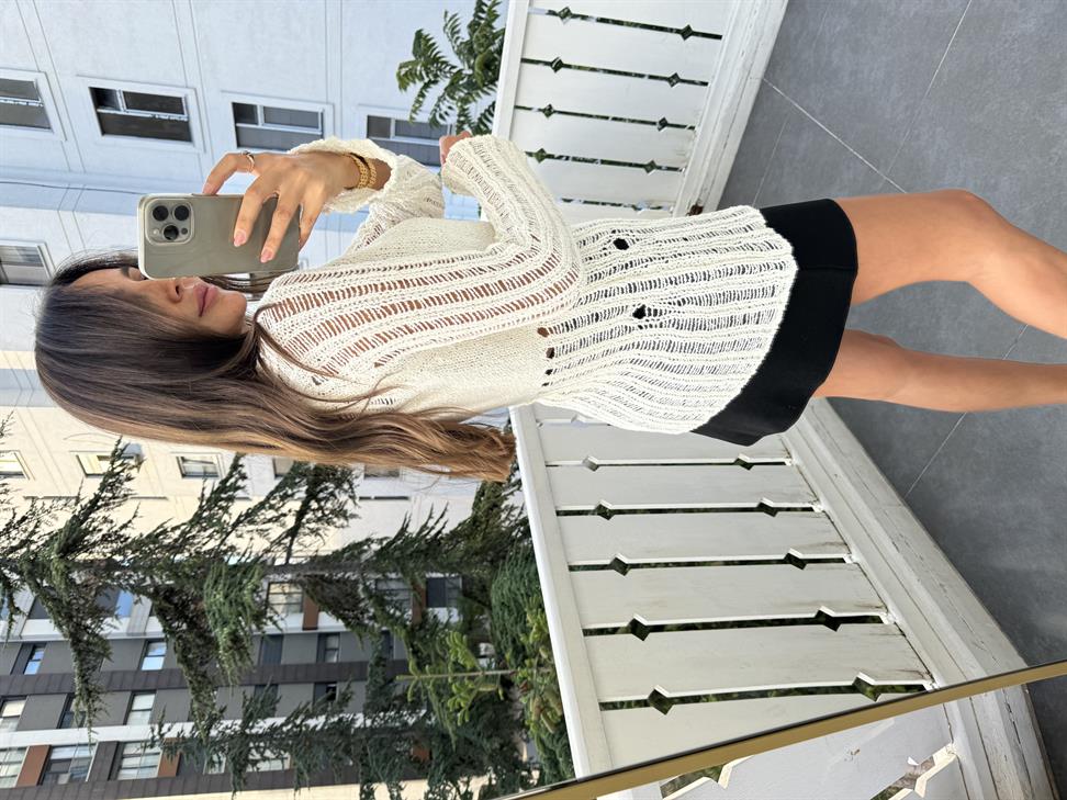 Ekru Bisiklet Yaka Ajurlu Triko Kazak