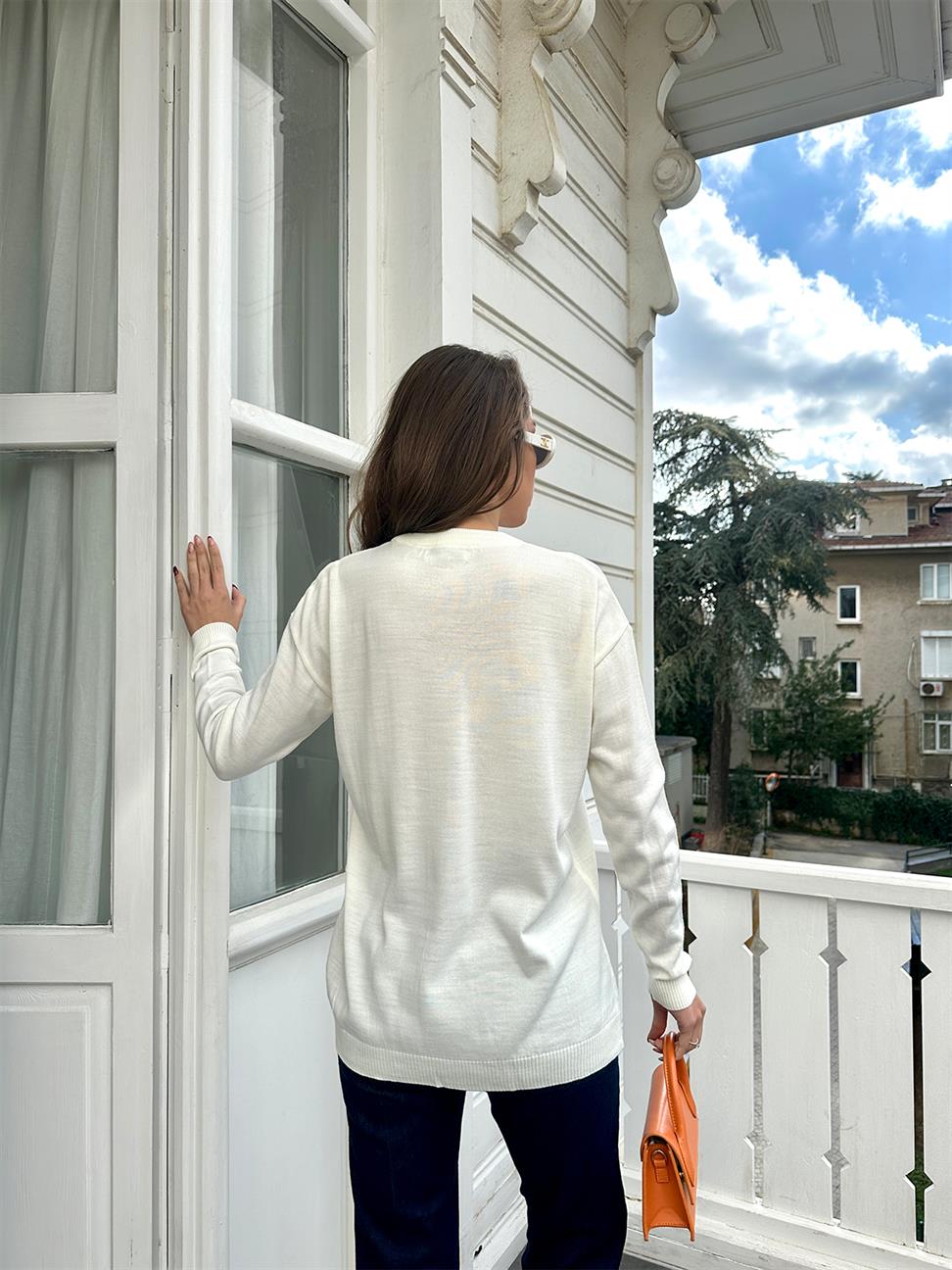 Ekru Bisiklet Yaka Oversize Basic Kazak