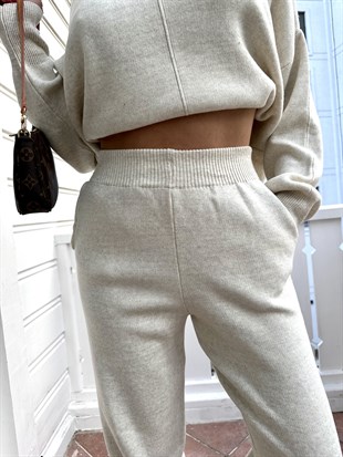 Ekru Çelik Örme Pantolon Takım