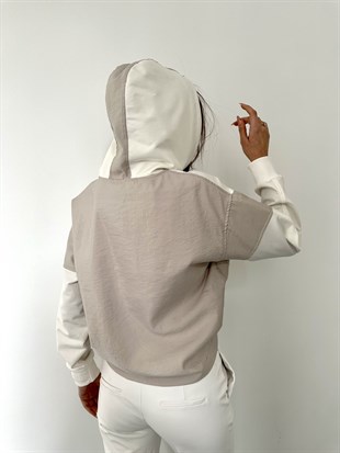 Ekru Cepli Kapüşonlu Sweat