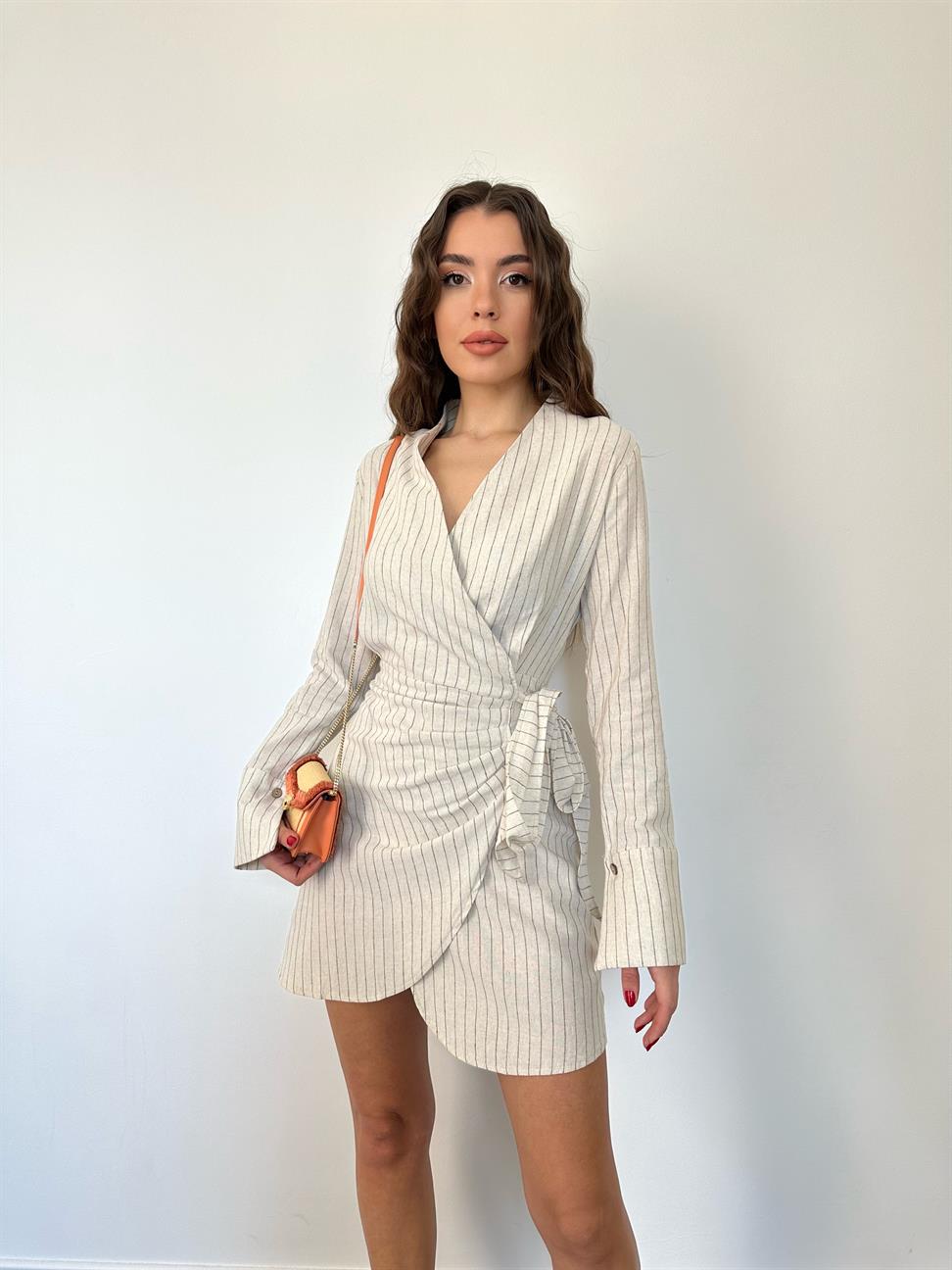 Ekru Çizgili Kruvaze Kesim Elbise