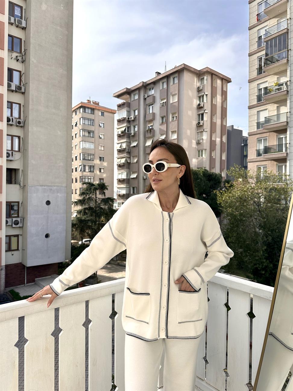 Ekru Çoban Dikişli Pantolon Takım