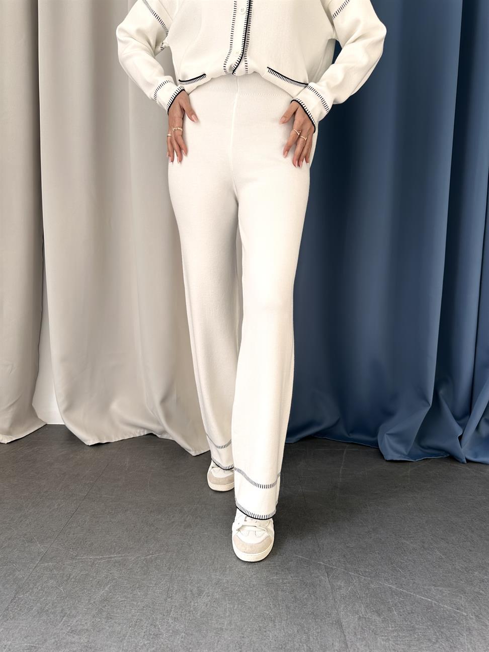 Ekru Çoban Dikişli Pantolon Takım