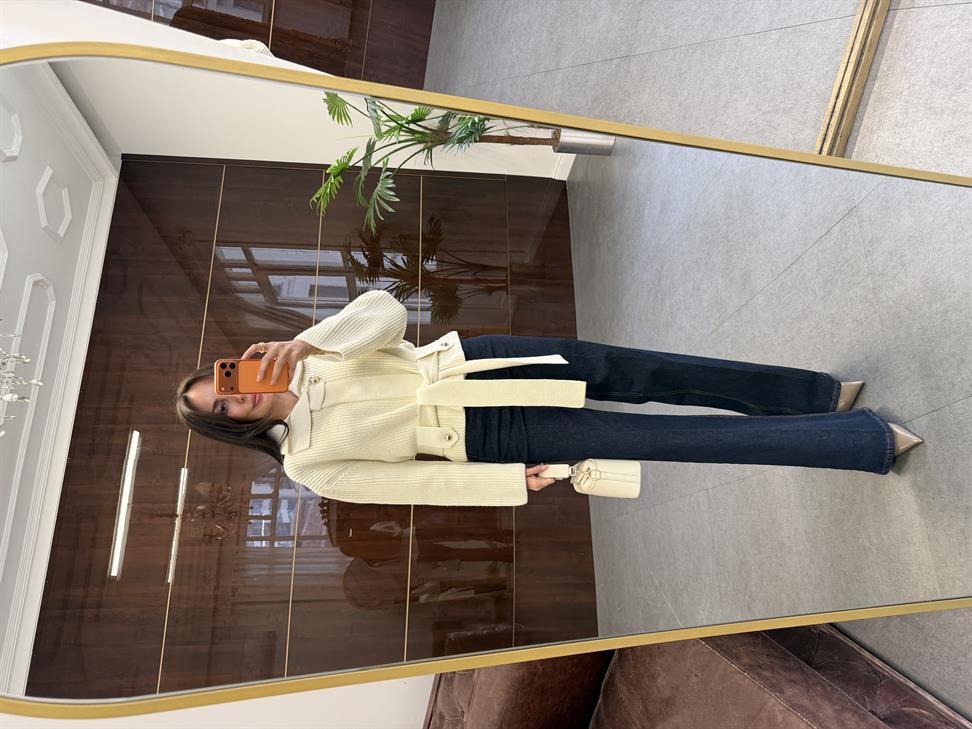 Ekru Fermuarlı Kemerli Düğmeli Yünlü Triko Hırka