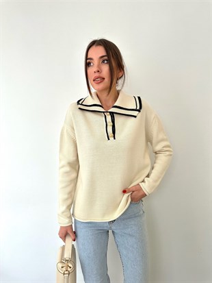 Ekru Geniş Yakalı Kazak