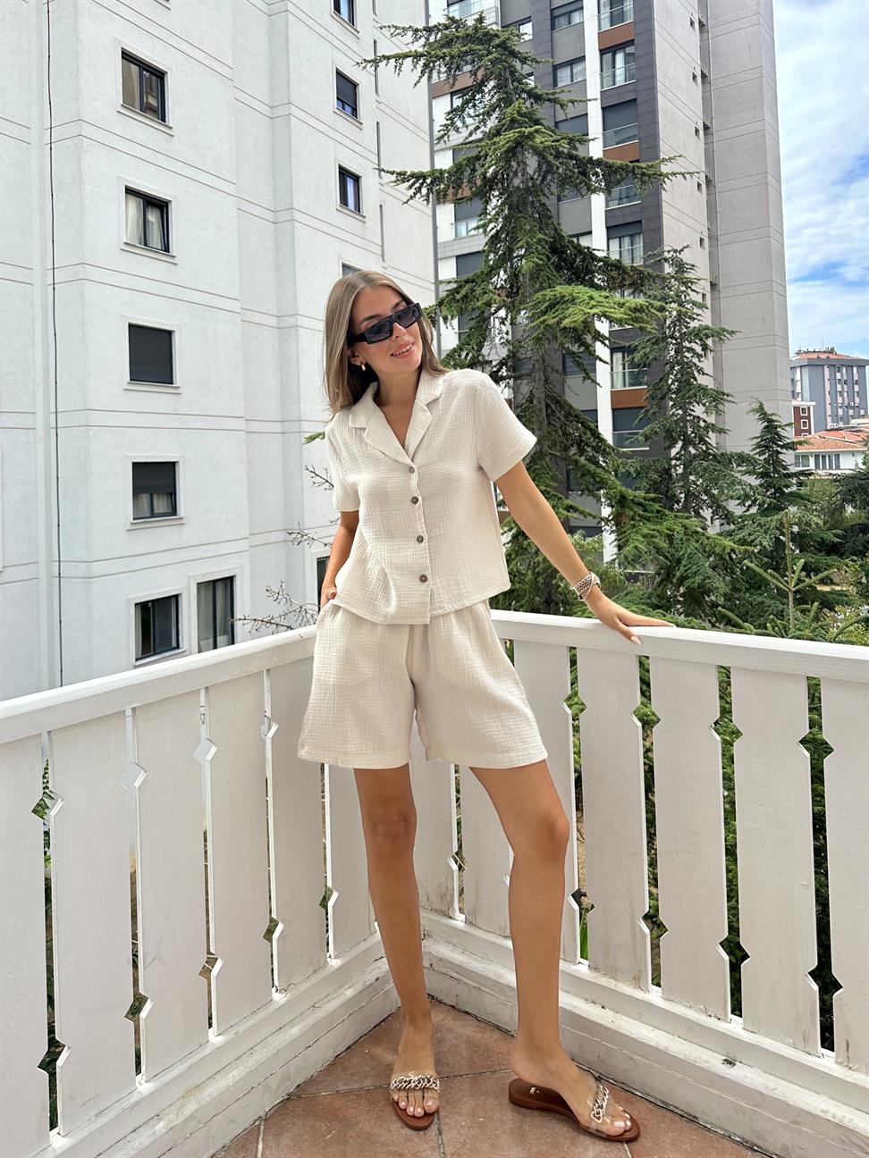 Ekru Gofre Kadın Takım