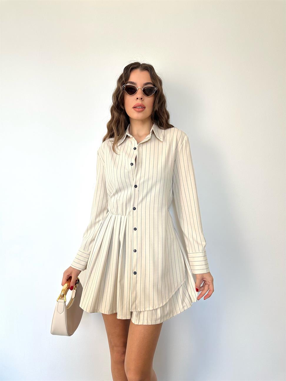 Ekru Gömlek Yaka Çizgili Elbise