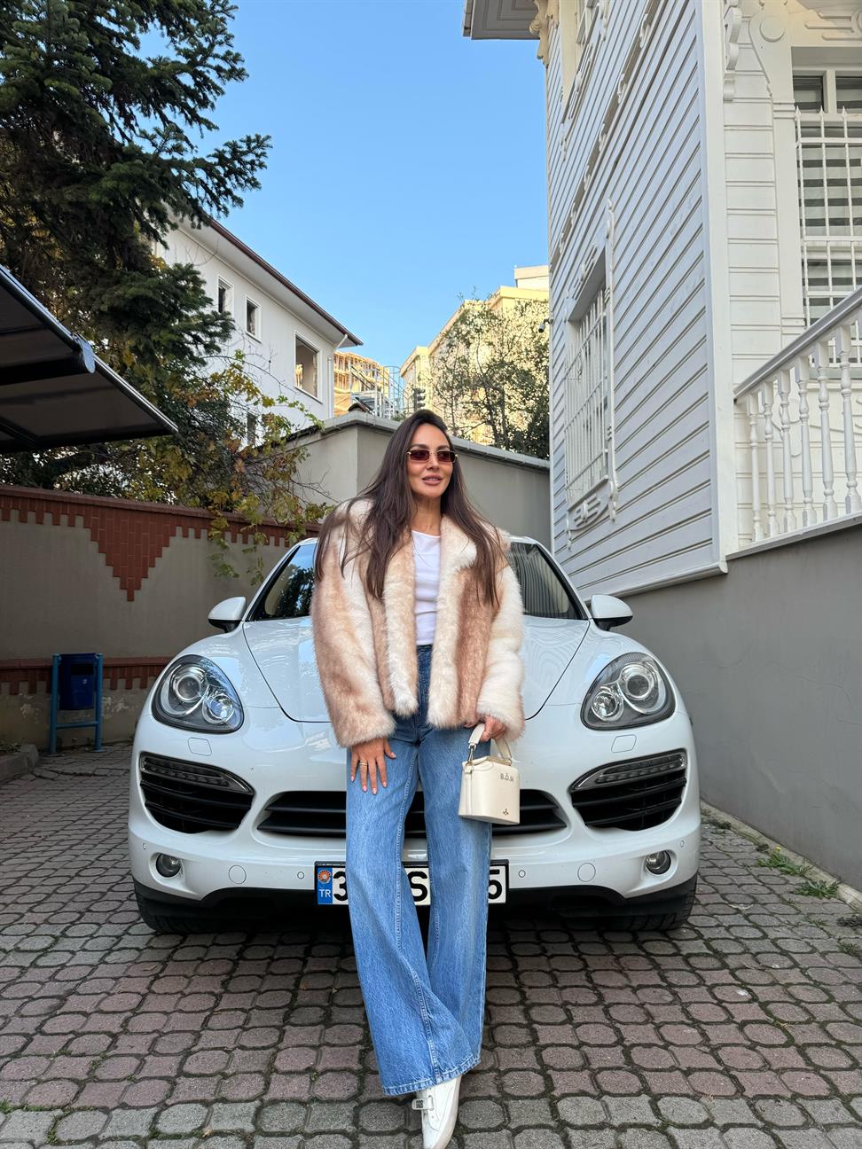 Ekru-Kahve Kürk Ceket