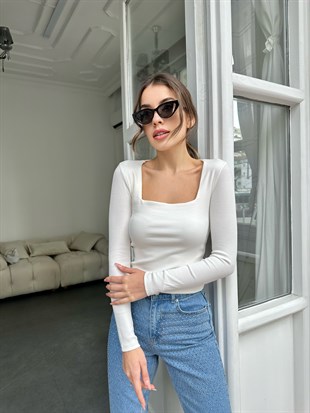 Ekru Kare Yaka Kaşkorse Bluz