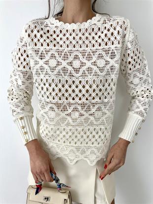 Ekru Kolları Altın Renk Düğmeli Bluz