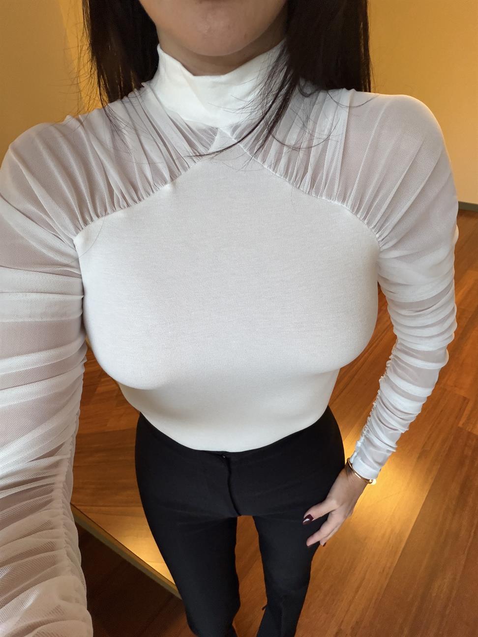 Ekru Kolları Tül Ribanalı Bluz