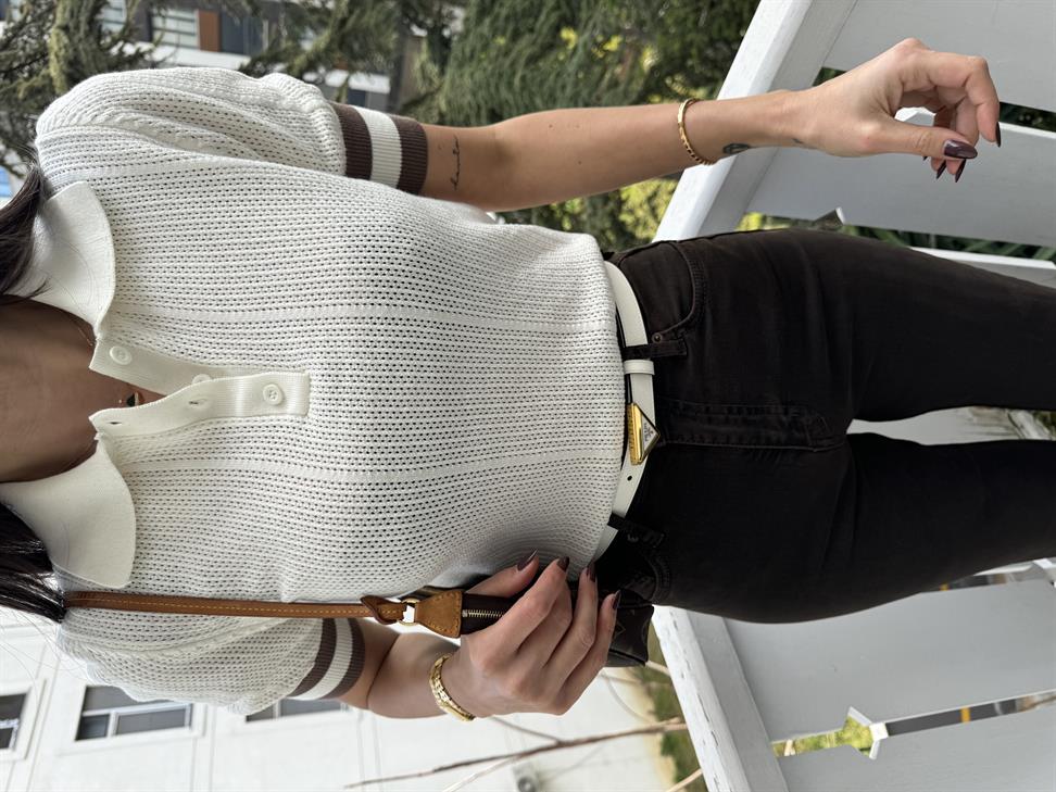 Ekru Polo Yaka Çizgi Detaylı Triko