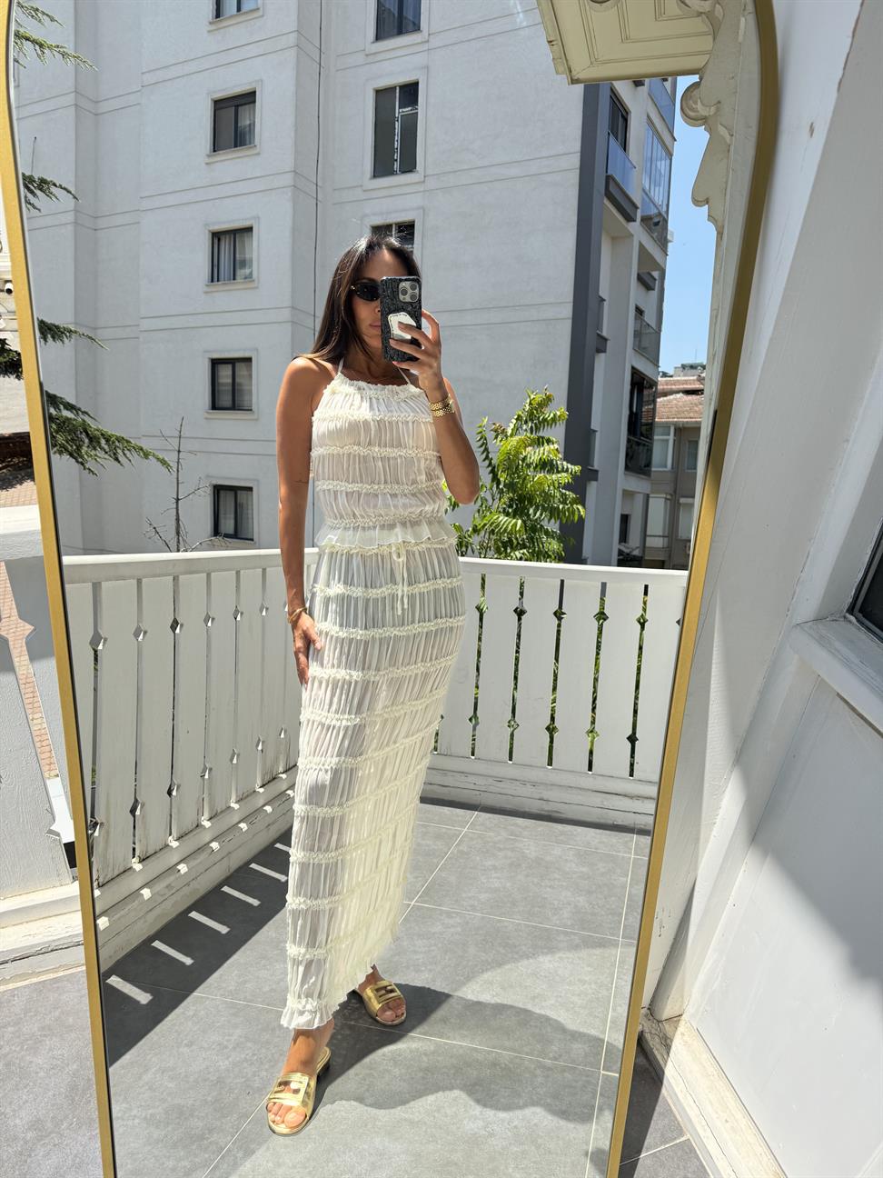 Ekru Sofi Transparan Crop Etek Takım