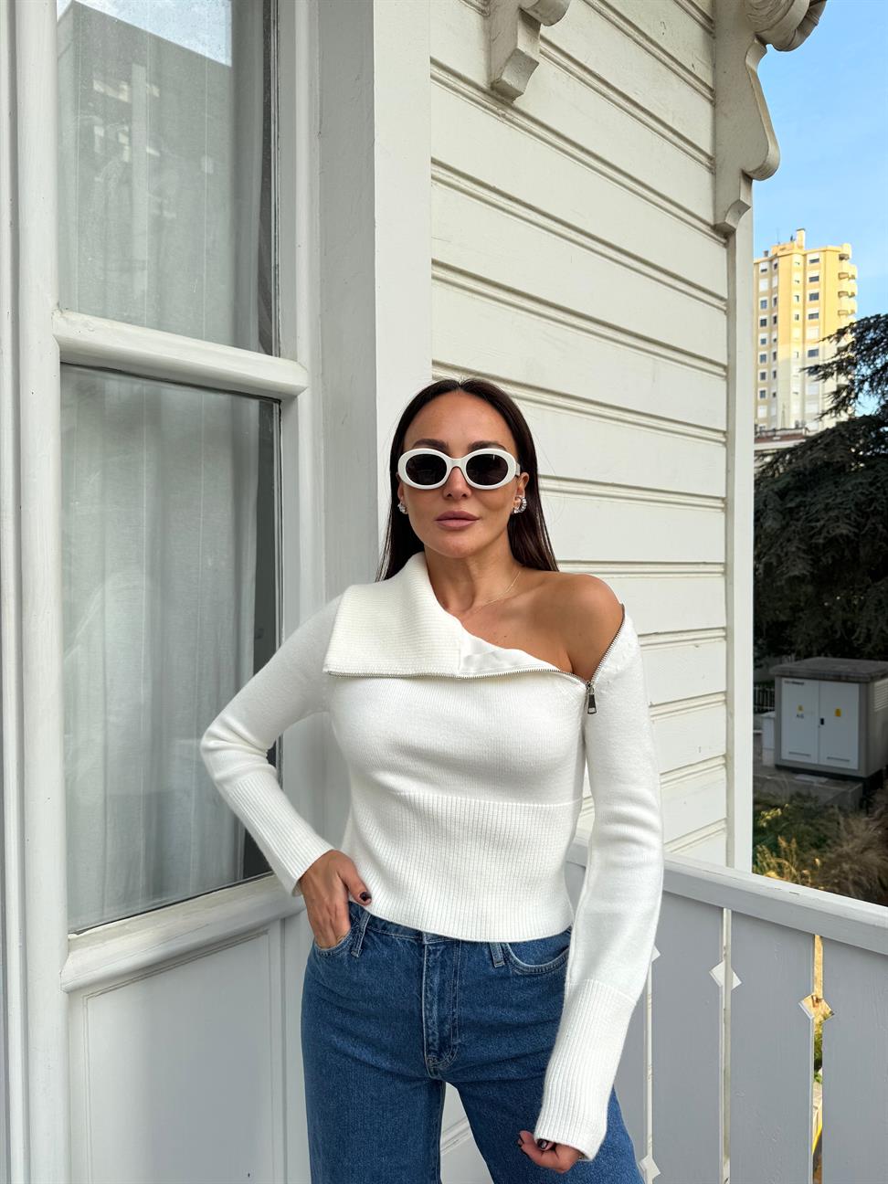 Ekru Yandan Fermuarlı Balıkçı Kazak