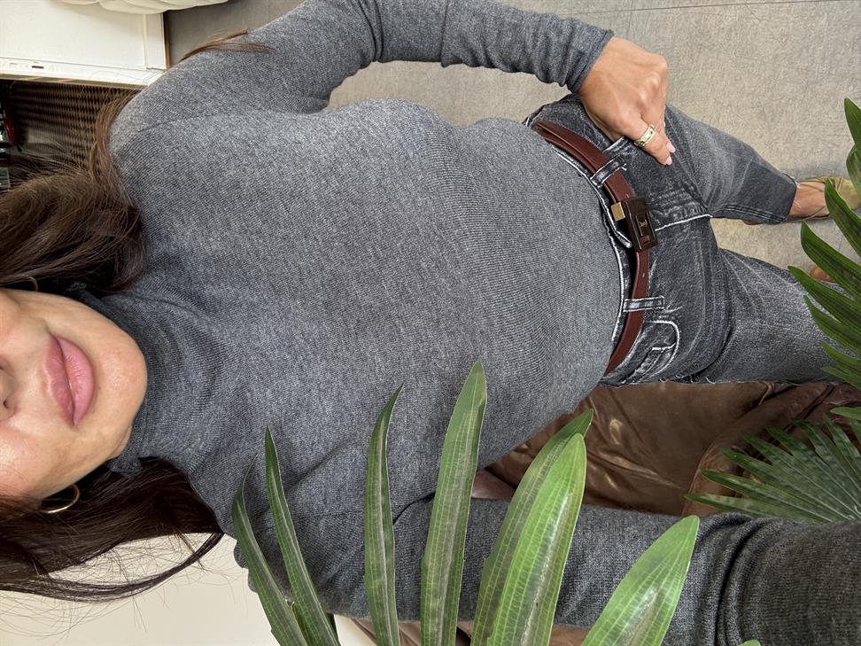 Füme Melanj Dik Yaka Yünlü Yumuşak İnce Dokulu Triko Kazak