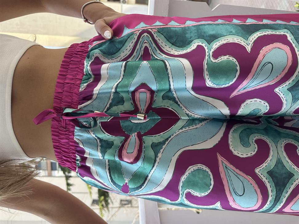 Fuşya Desenli Saten Kumaş Pantolon