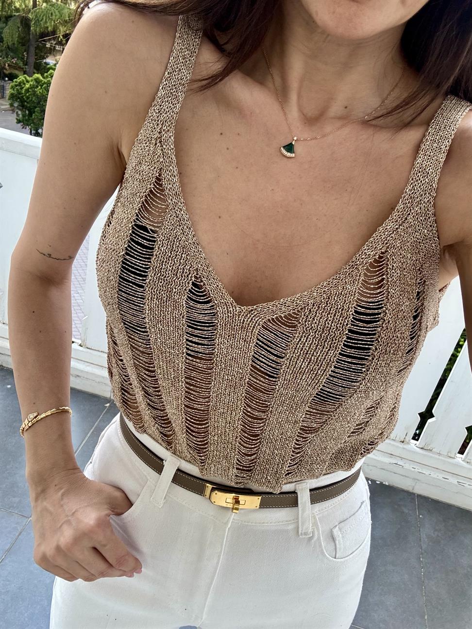 Gold Simli Askılı Bluz