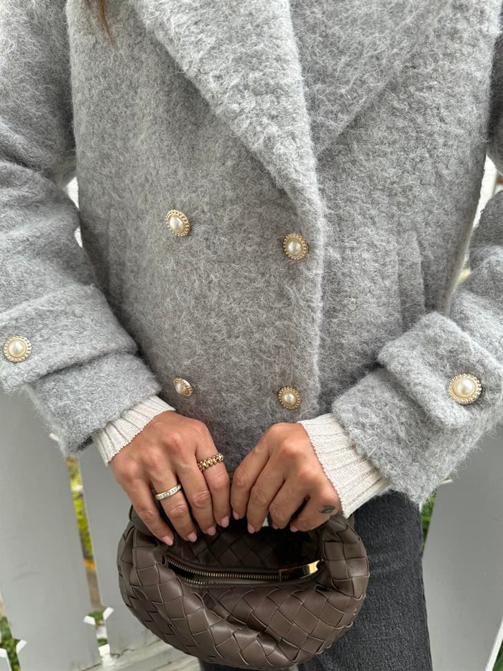 Gri Kırçıllı İnci Düğmeli Ceket