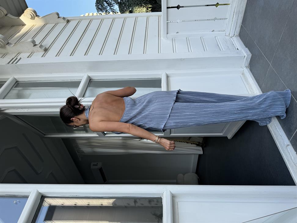 Gri Kırınkıl Kumaş Bluz