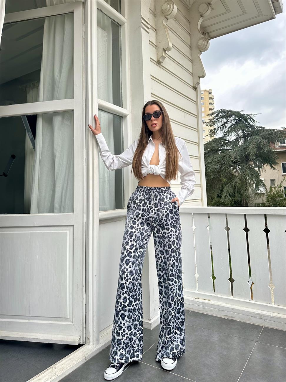 Gri Leopar Saten Pantolon