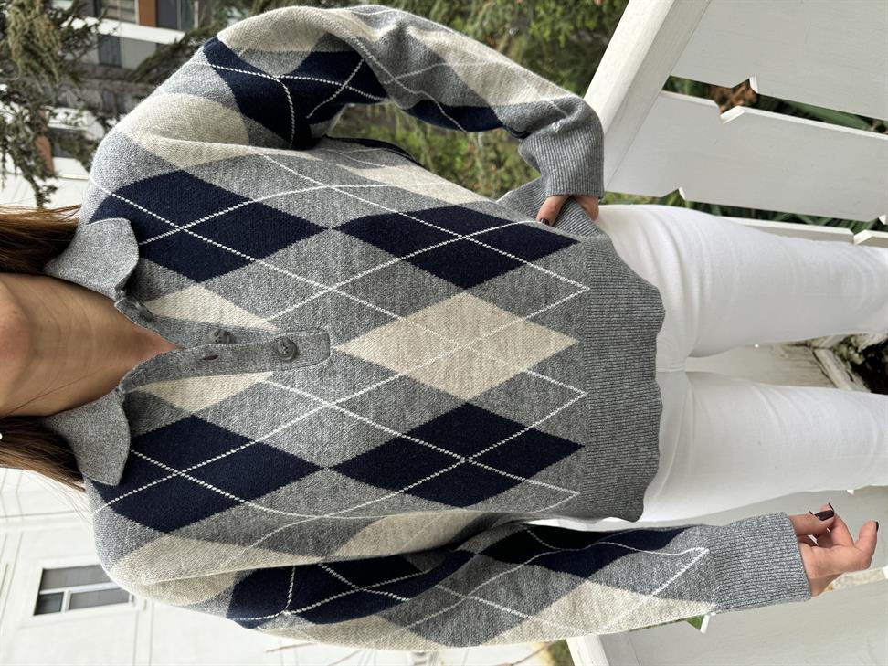 Gri Polo Yaka Baklava Desen Kazak