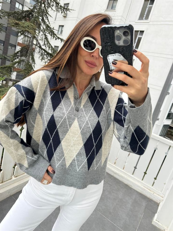 Gri Polo Yaka Baklava Desen Kazak