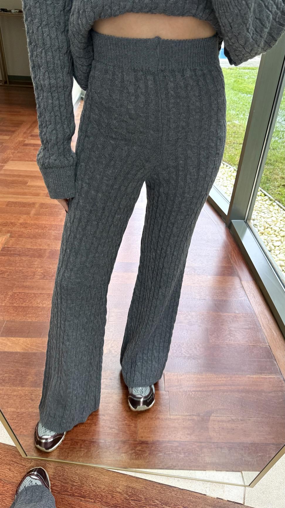 Gri Saç Örgülü Pantolonlu Takım