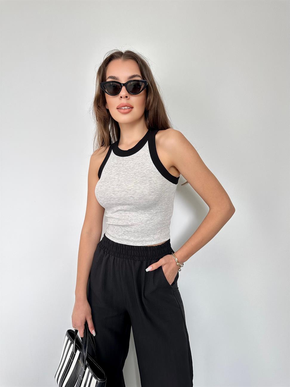 Gri Yakası Şeritli Atlet Bluz