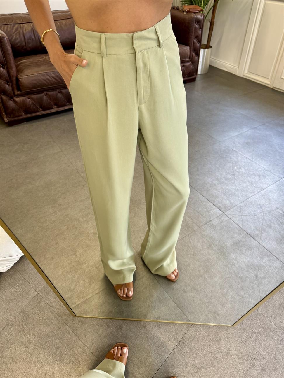 Haki Bol Paça Modal Pantolon