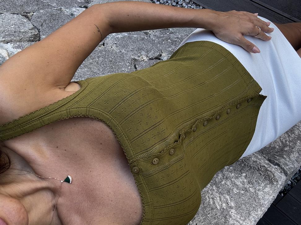 Haki Düğme Kare Yaka Bluz