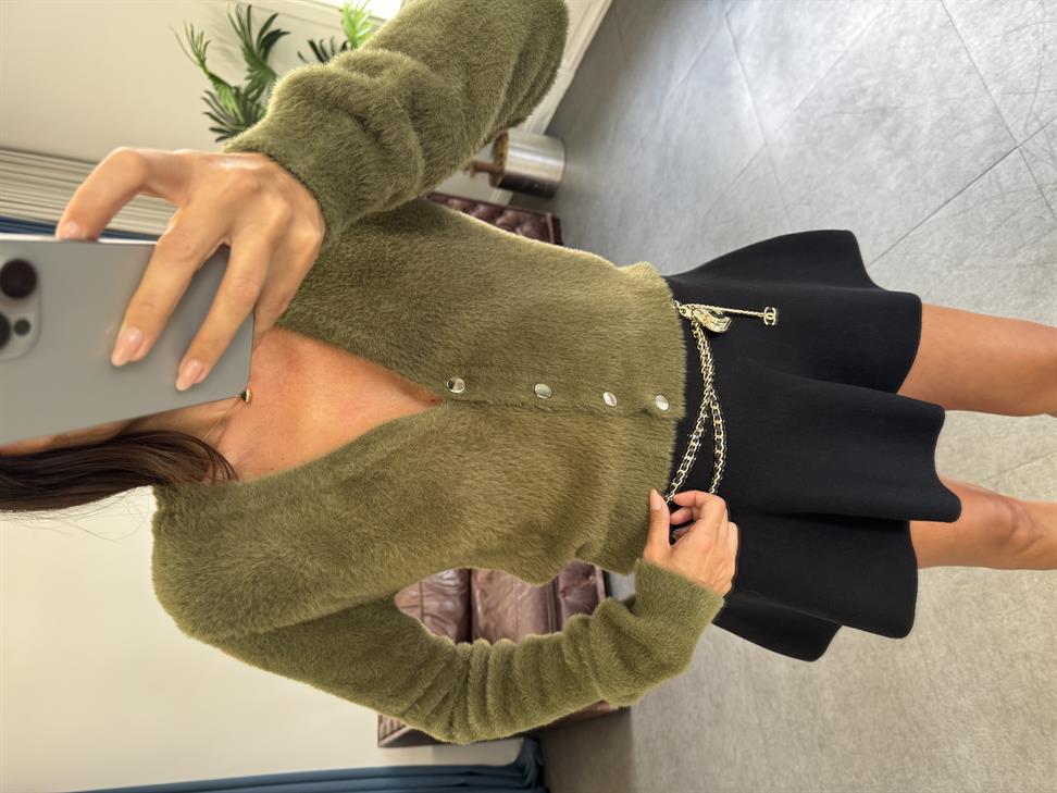 Haki Düğmeli Sakallı Hırka