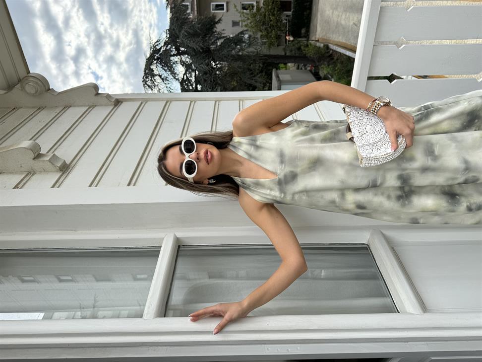 Haki Karısık Desenli Kolsuz Maxi Boy Elbise