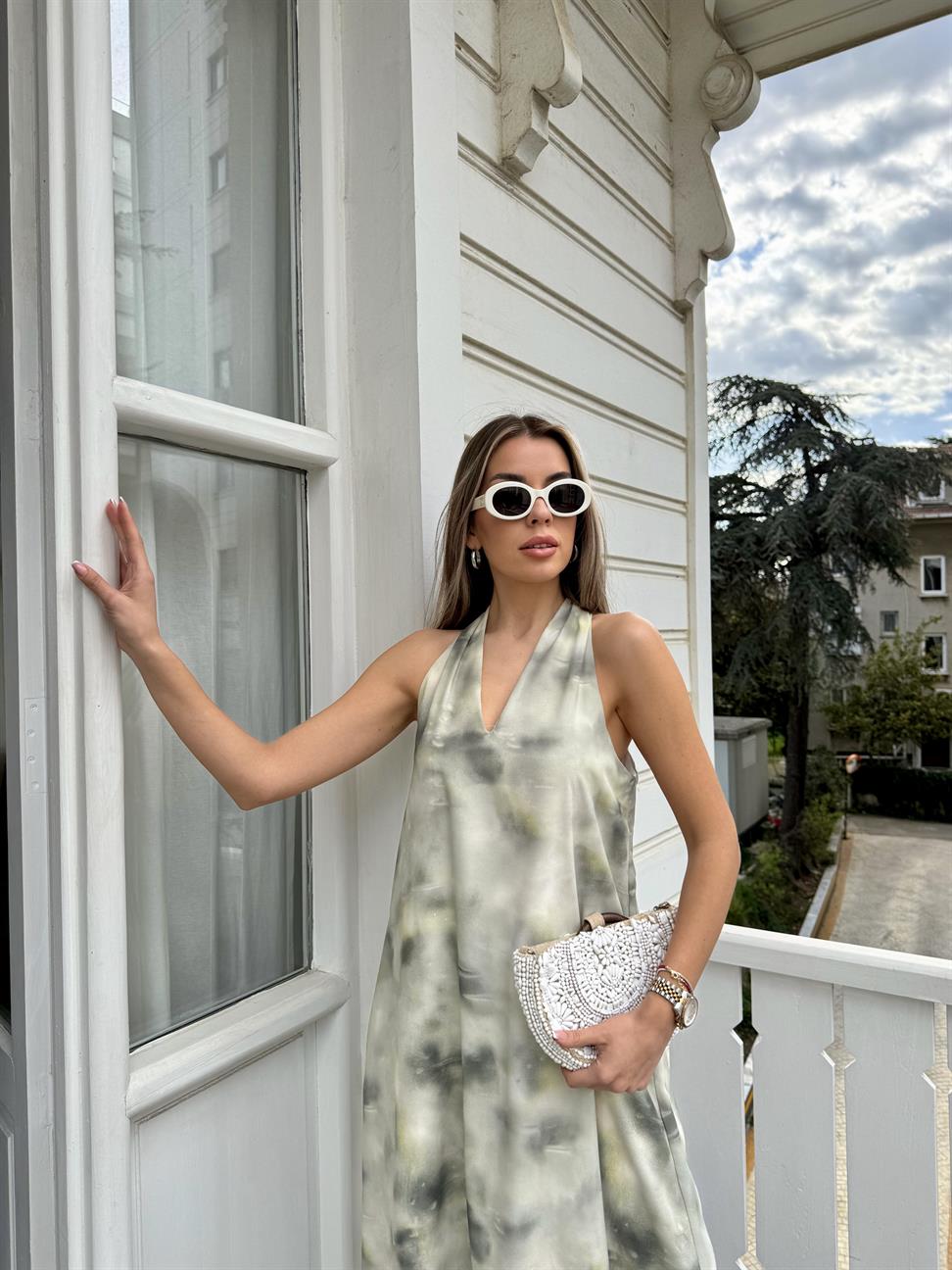 Haki Karısık Desenli Kolsuz Maxi Boy Elbise