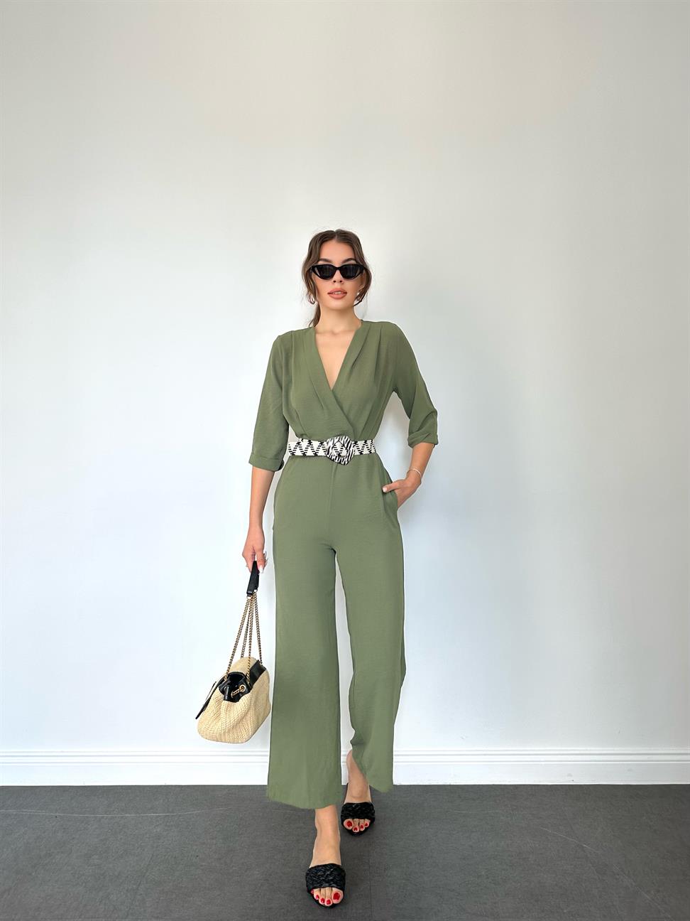 Haki Kemerli Kruvaze Yaka Tulum