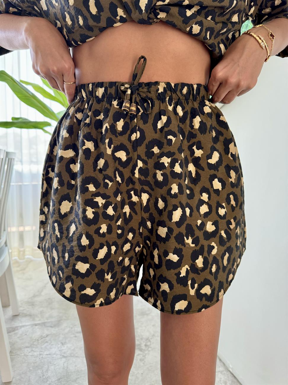 Haki Leopar Şort Takım