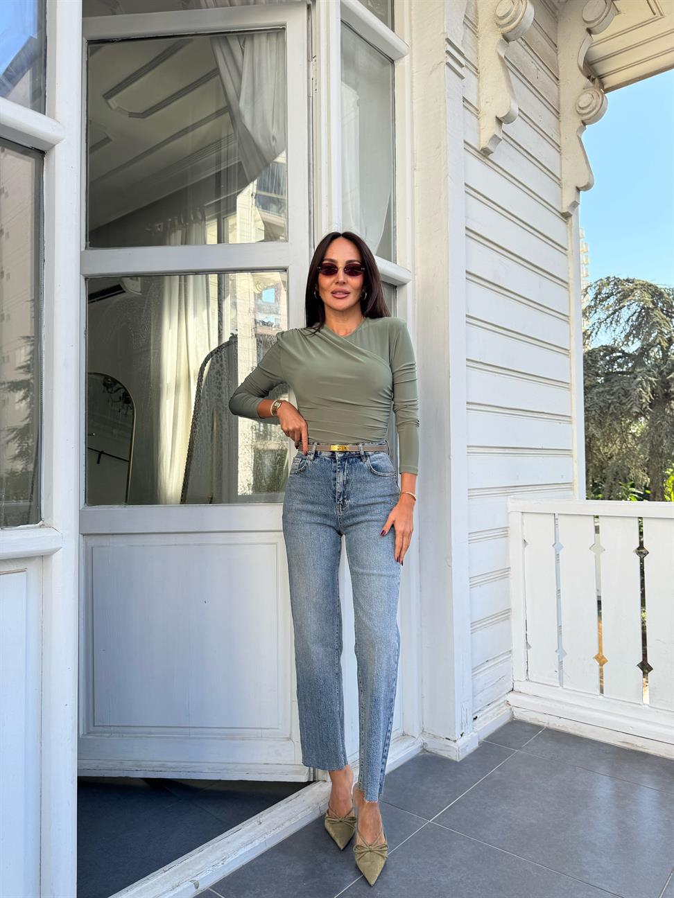 Haki Sandy Yan Büzgülü Bluz