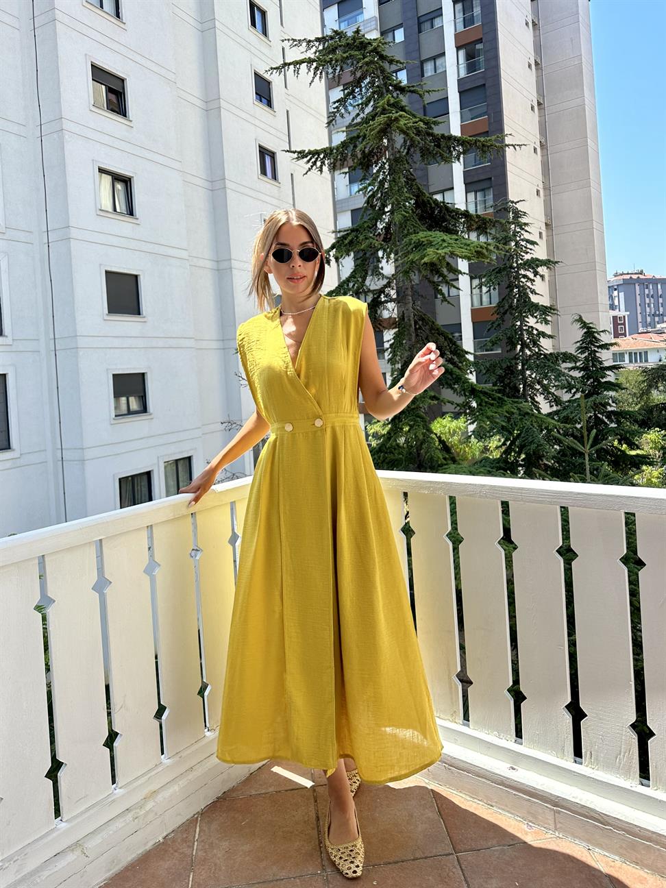 Hardal V Yaka Kolsuz Elbise